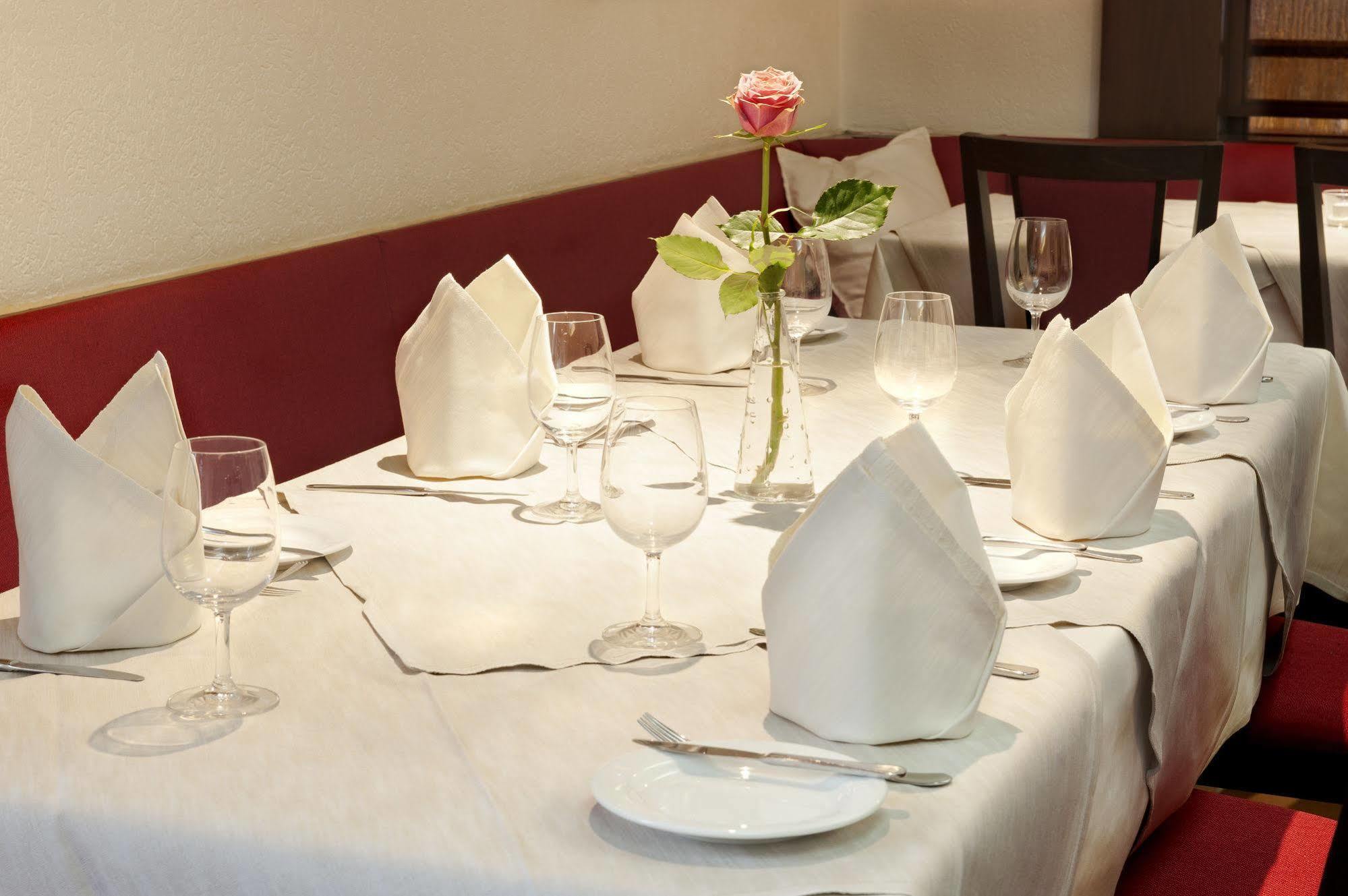 Hotel & Restaurant Fischer アルテンシュタット エクステリア 写真